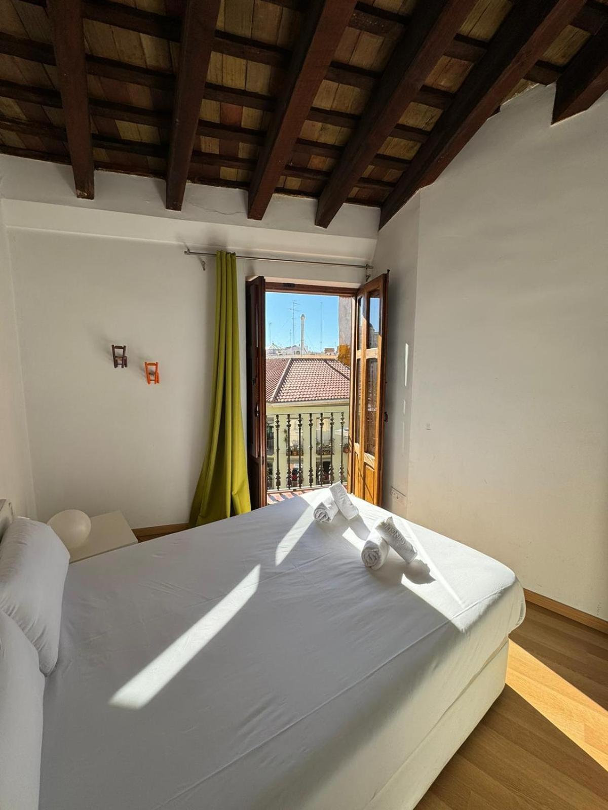 Tossal Apartment Valencia Exterior photo