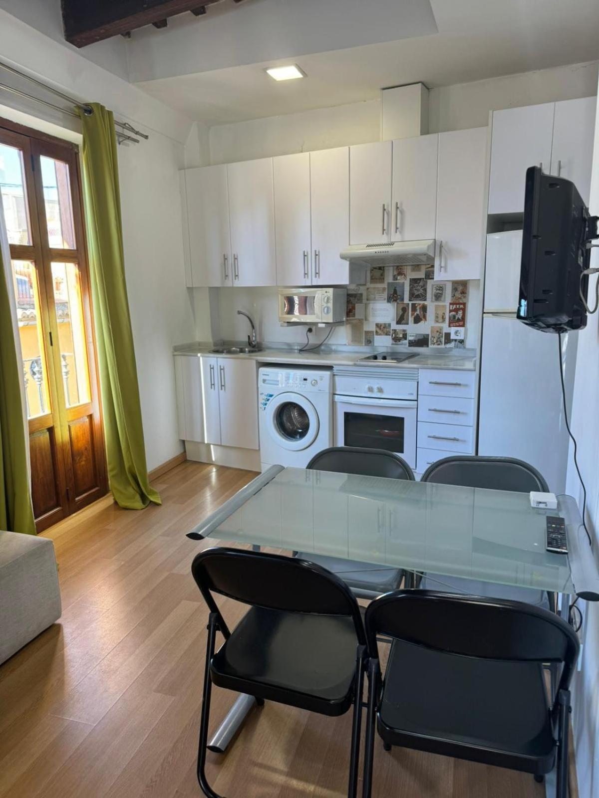Tossal Apartment Valencia Exterior photo